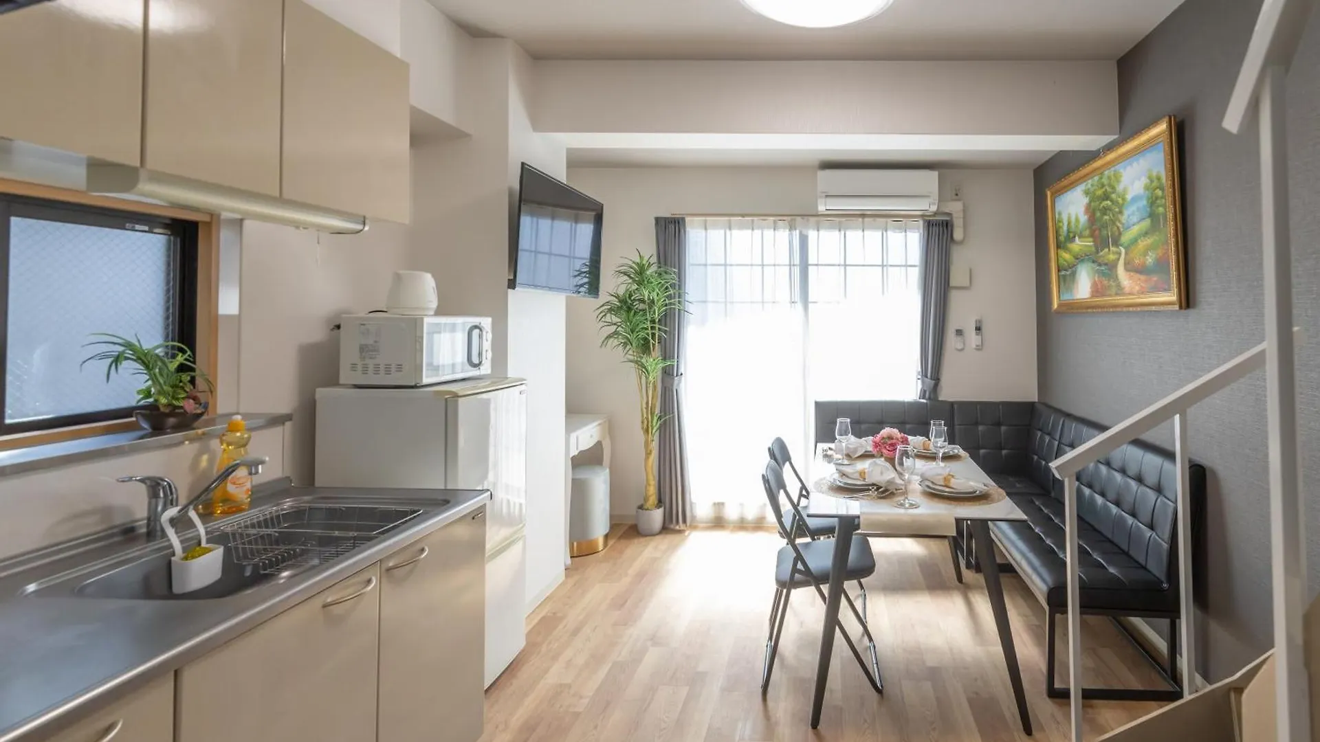 Kuromon Royal Apartment Osaka Japan