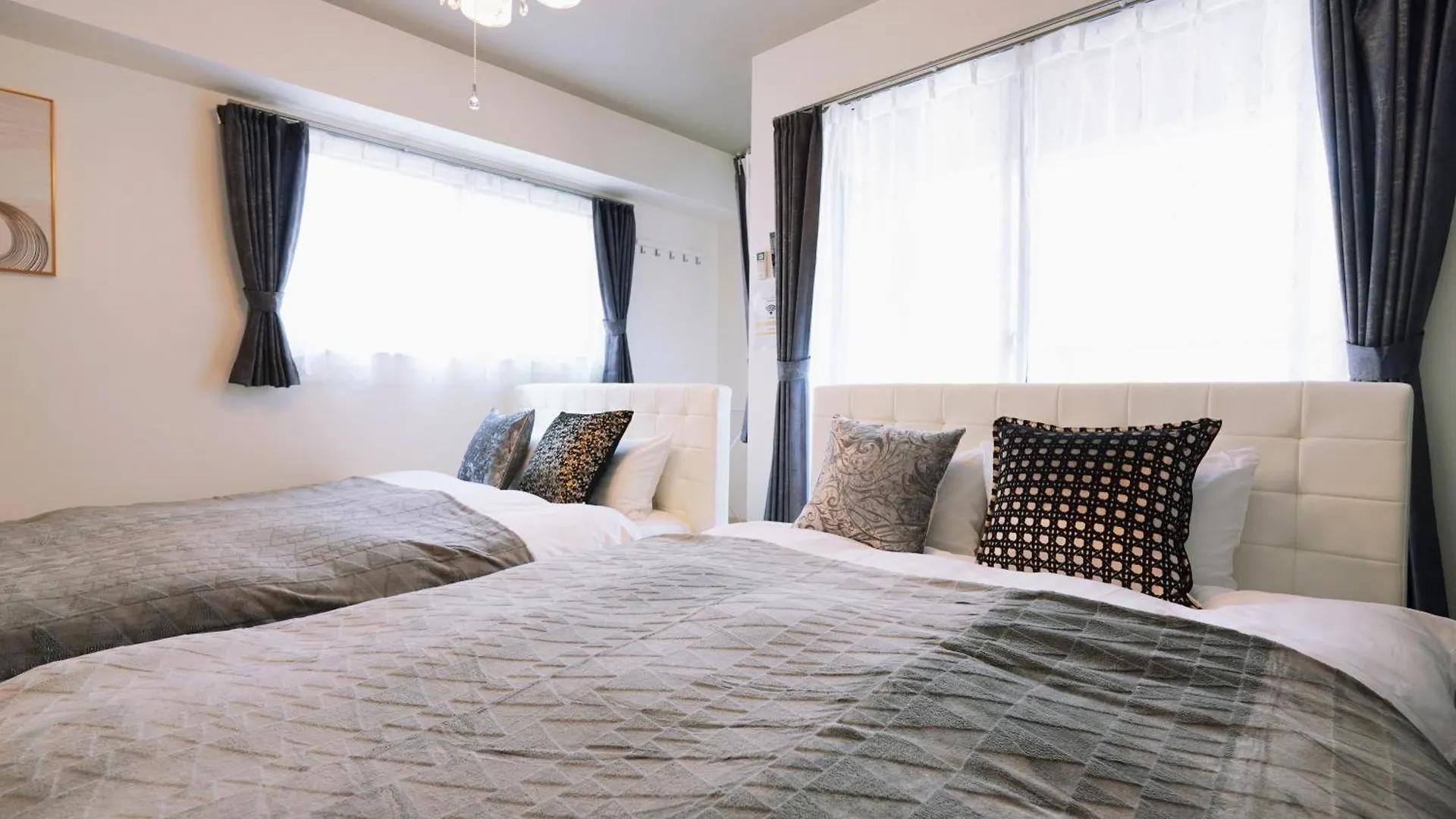 Kuromon Royal Apartment Osaka