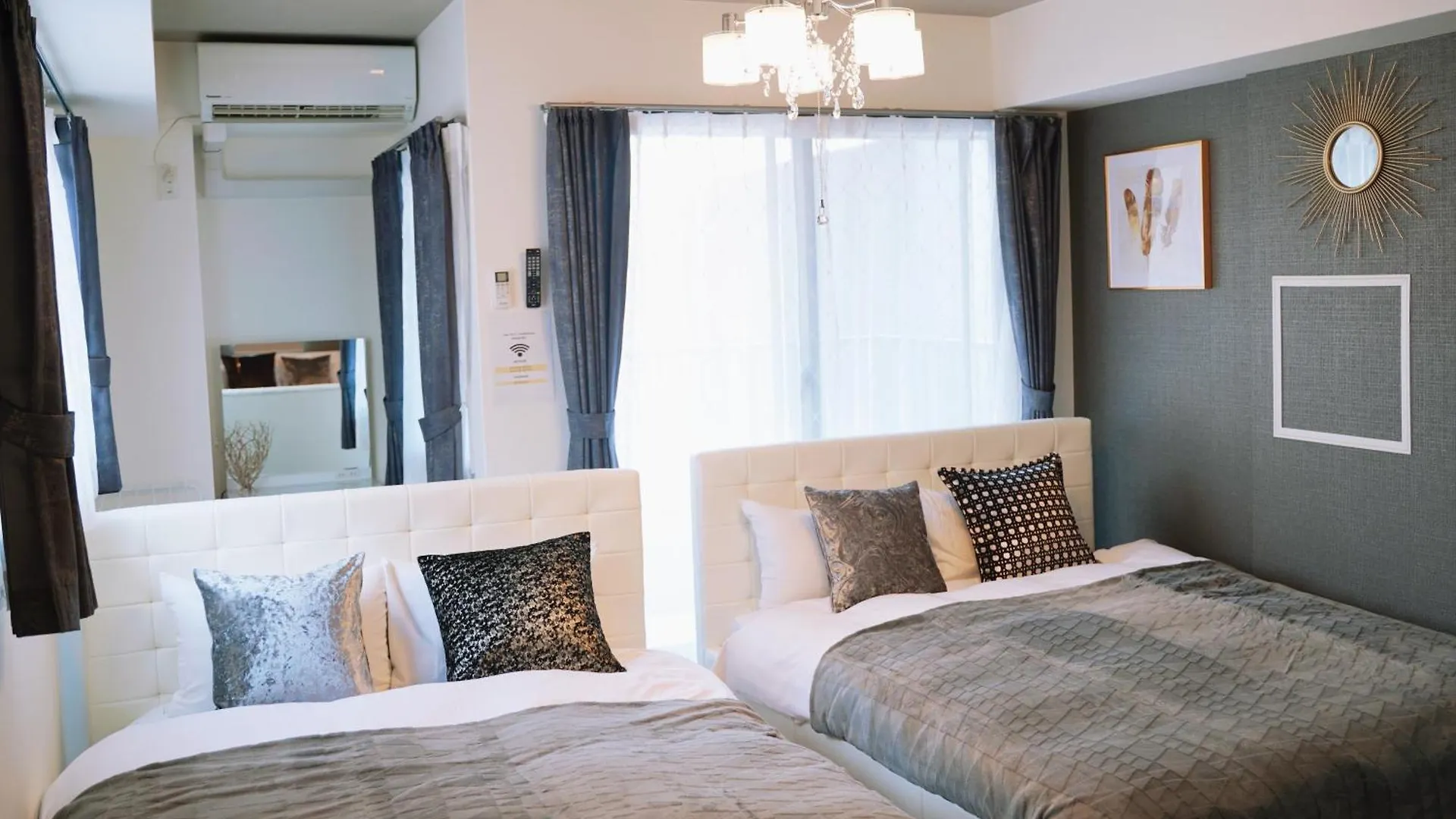 Kuromon Royal Apartment Osaka