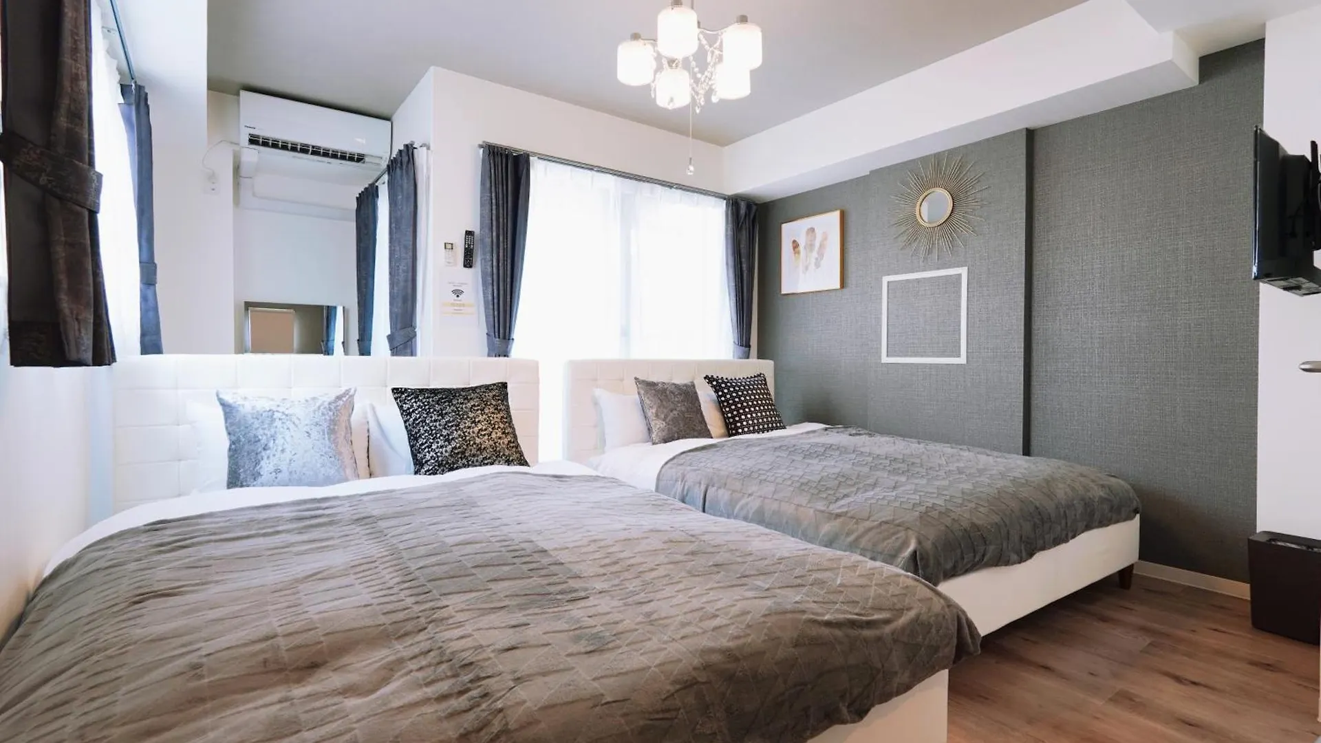 Kuromon Royal Apartment Osaka